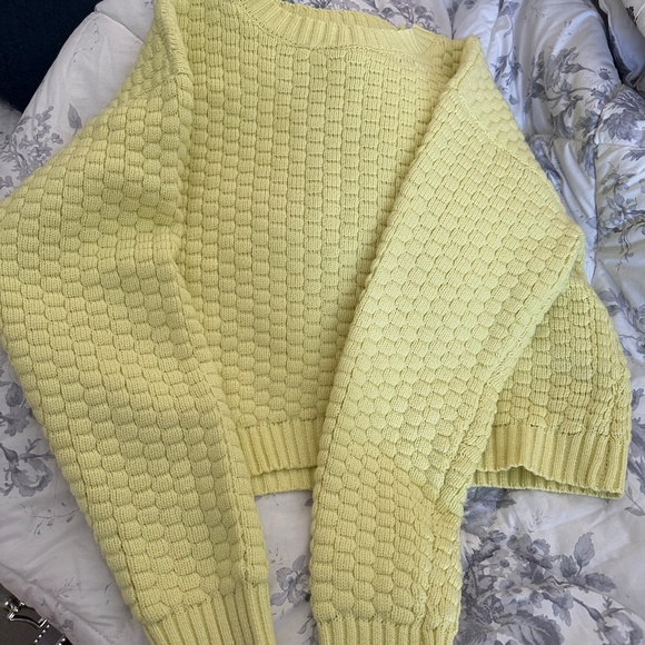 Happy rose Tops - Happy rose yellow sweater size M